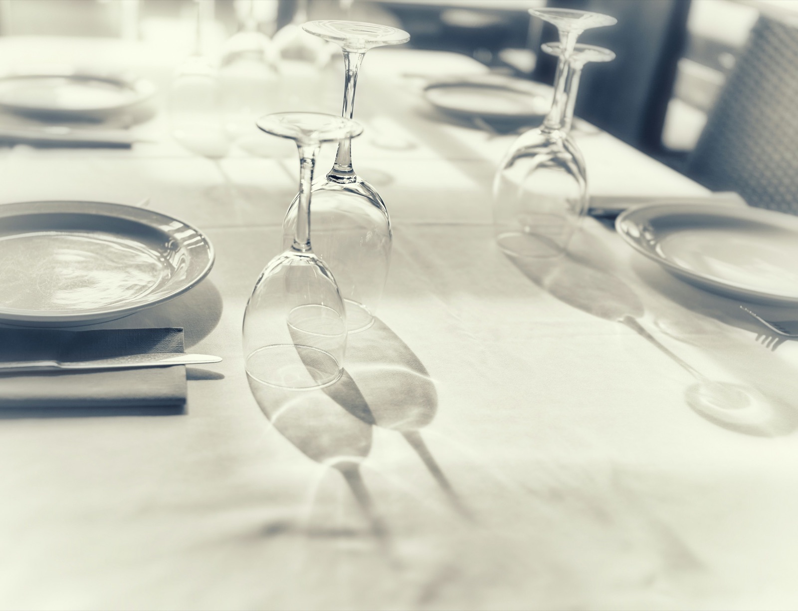Manteles y Servilletas Impecables: La Clave para un Restaurante de Éxito en Madrid